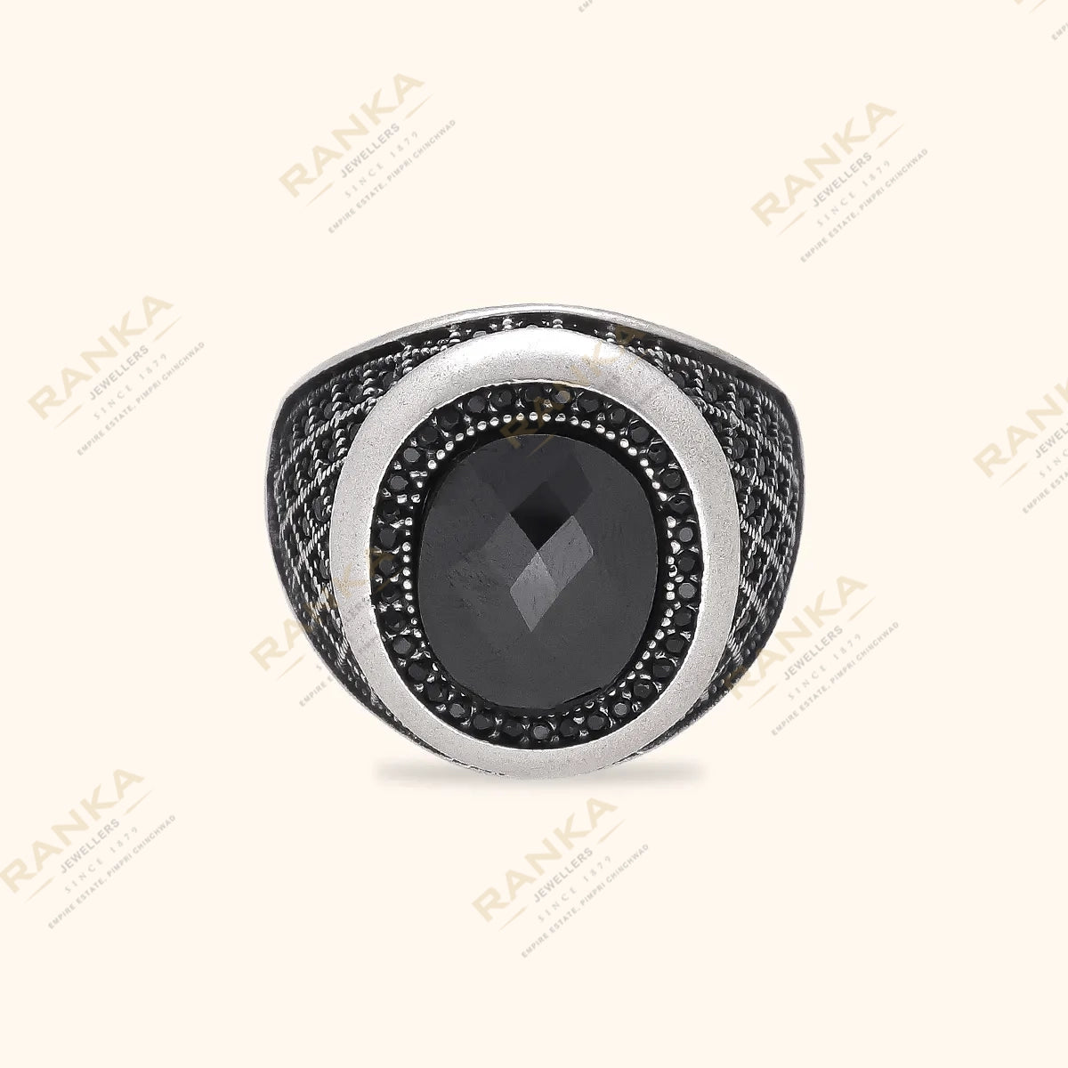 Sleek Silver Men's Ring