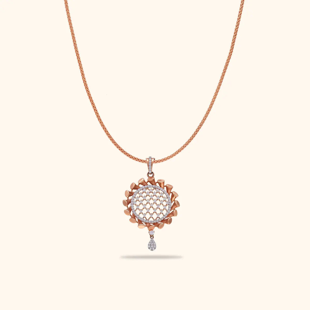 Dazzling Diamond Pendant 18K