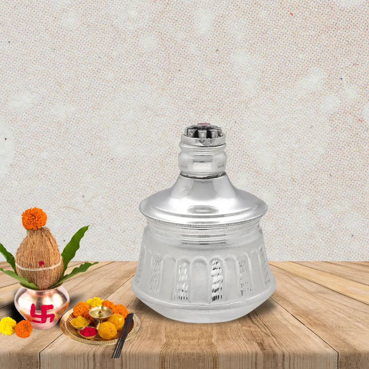 Premium Silver Dabbi