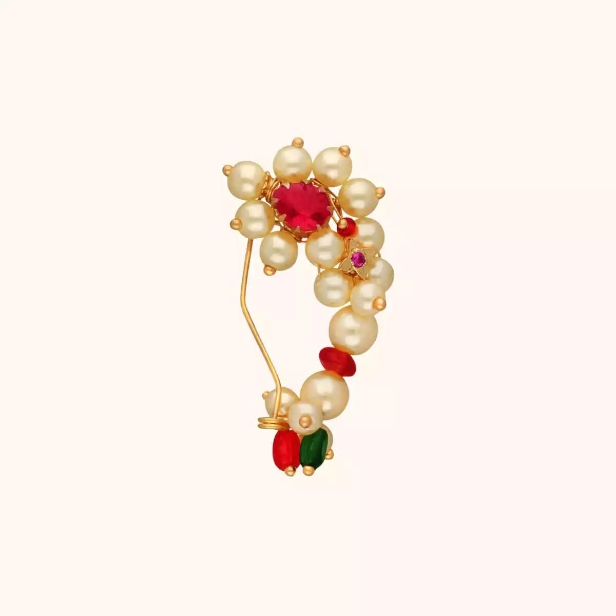 22 KT Gold Nose Pin