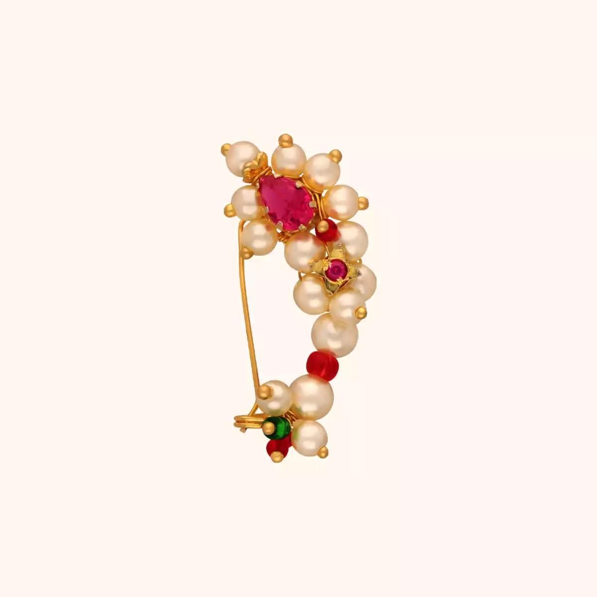 22 KT Gold Nose Pin
