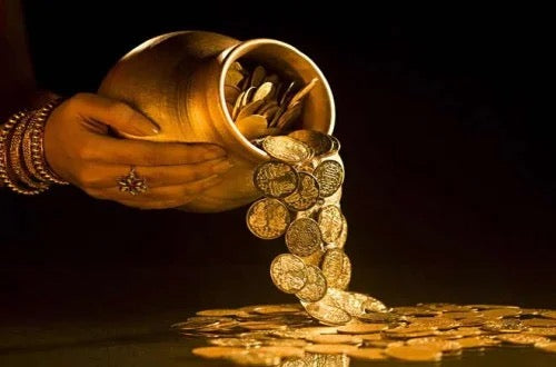 10 Ultimate Reasons to Invest in Gold this Akshay Tritiya