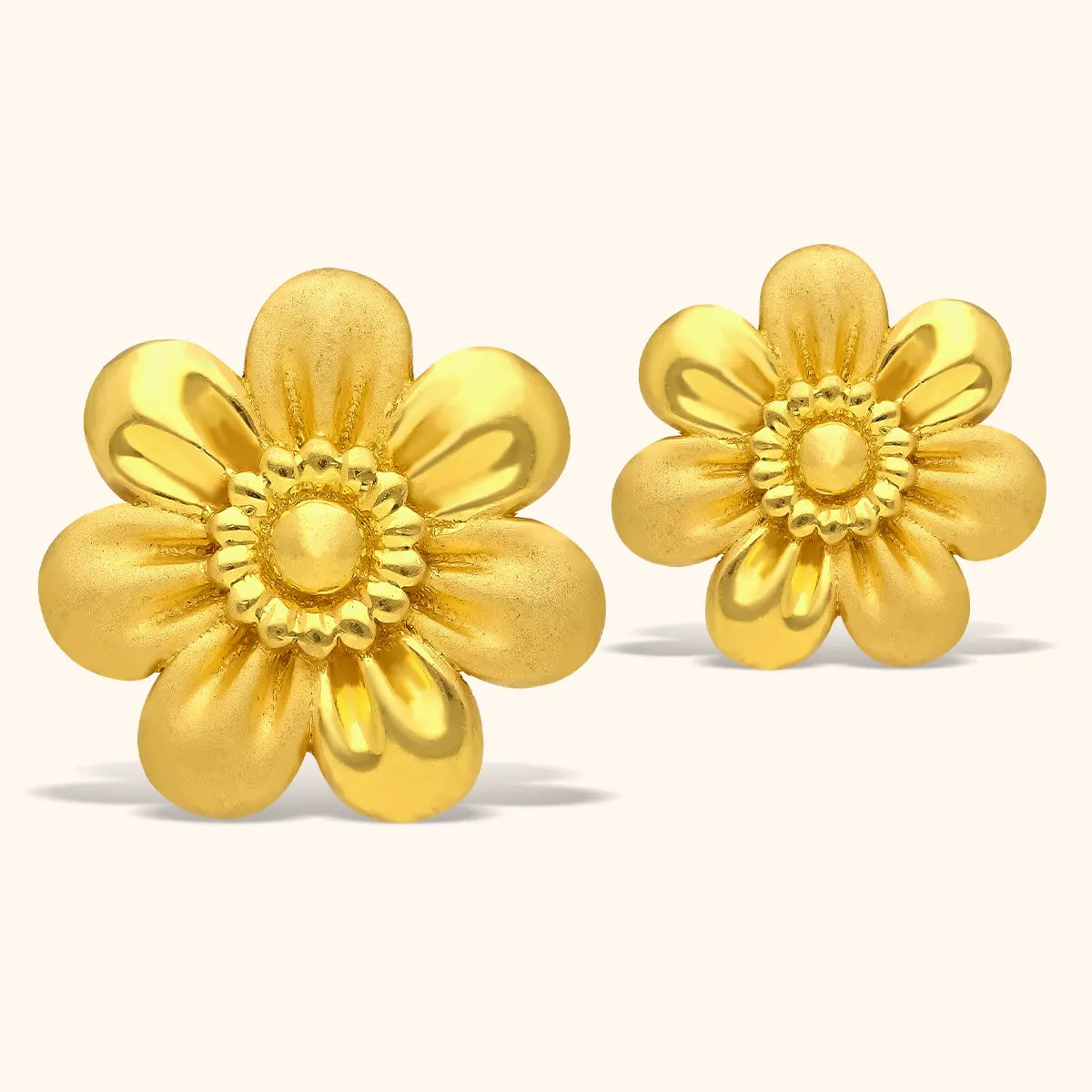 Floral Shaped Ear Ring