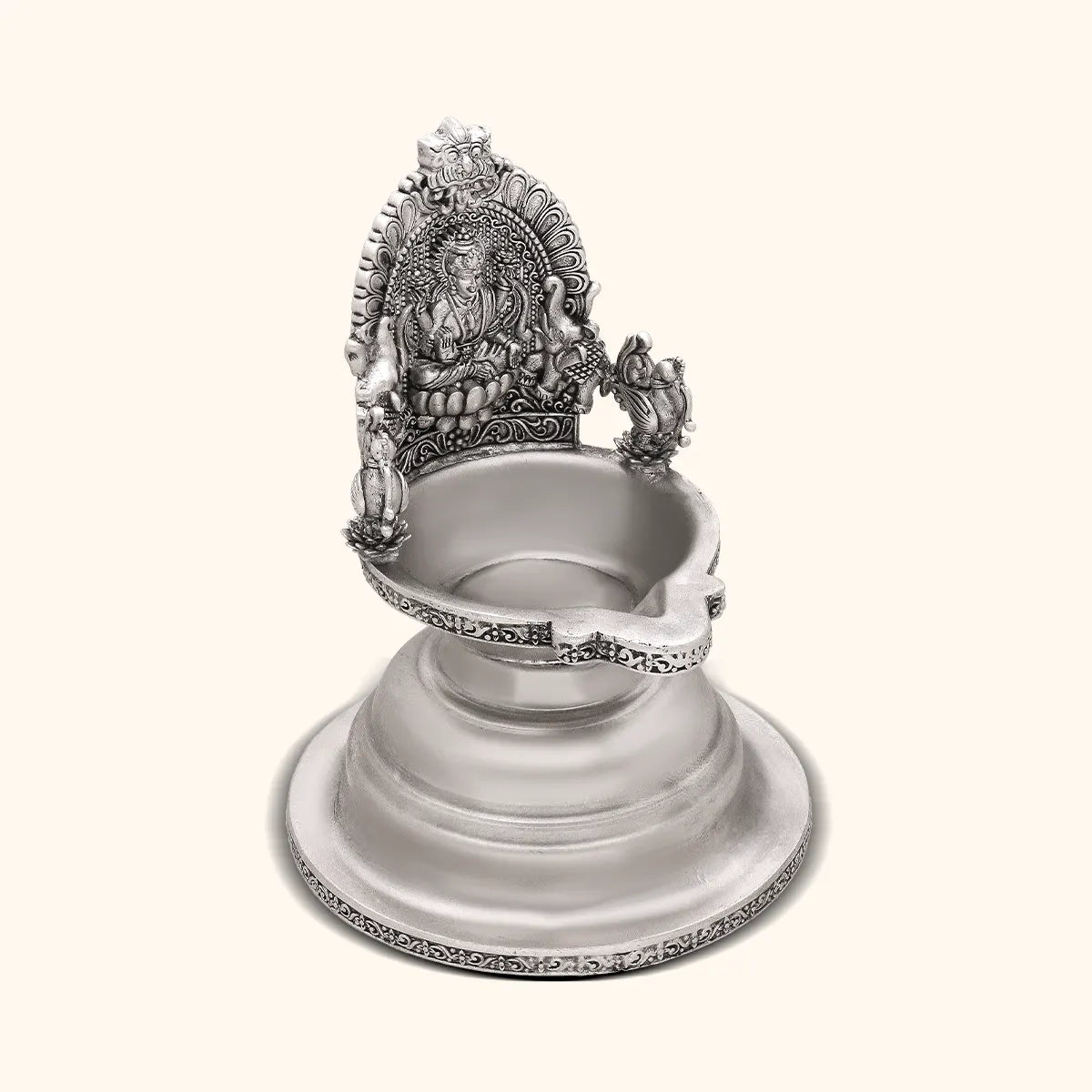 Buy Shining Essence Silver Kalash | Silver Pooja Items / Puja Samagri | Ranka  Jewellers – RANKA JEWELLERS