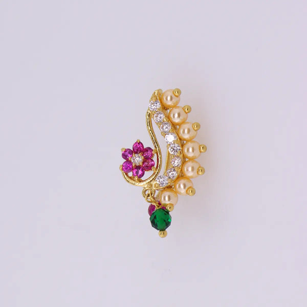 Gold Nath / Nose Pins