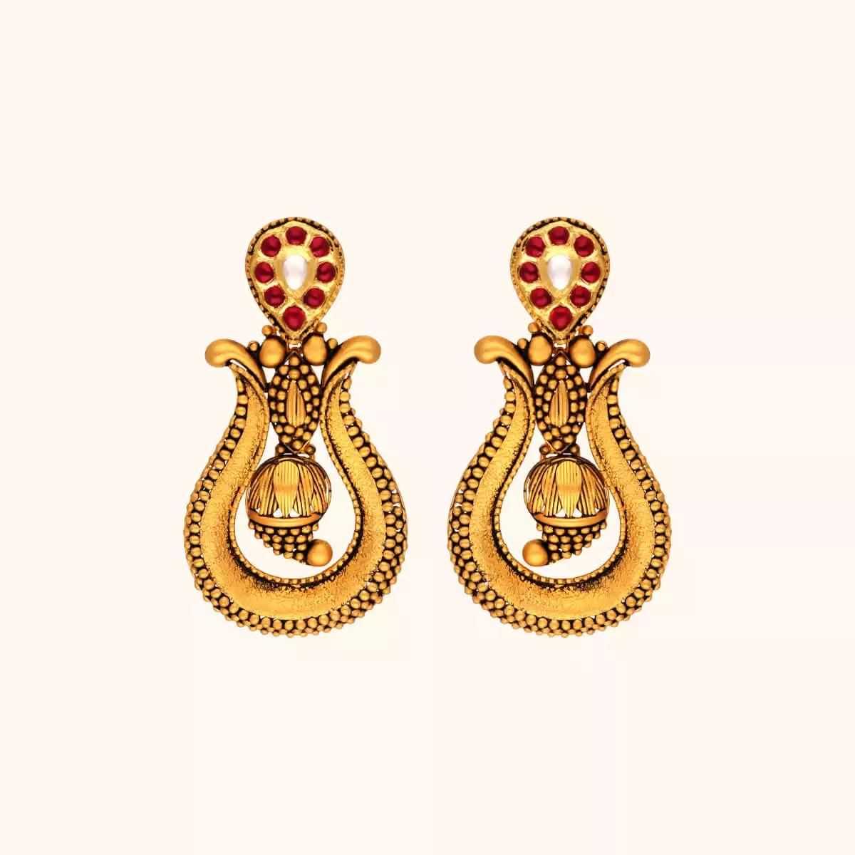 22 KT Antique Gold Earring